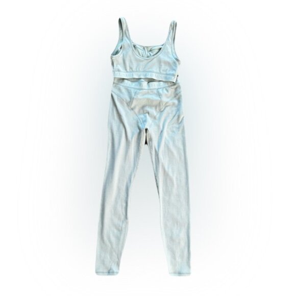 Fabletics Active Set Aqua - Picture 1 of 11